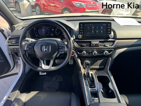 Used 2019 Honda Accord Sport image 15