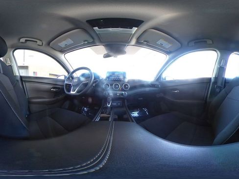 Used 2025 Nissan Sentra SV image 38