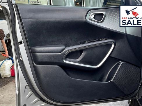 Certified 2023 Kia Soul LX w/ Option Group 015 image 21