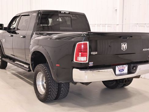 Used 2016 RAM 3500 Laramie AWD/4WD image 7