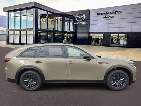 New 2025 MAZDA CX-70 3.3 Turbo w/ Preferred Package image 2