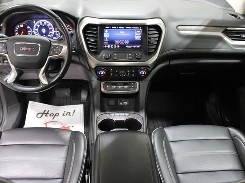 Used 2021 GMC Acadia Denali w/ Denali Technology Package AWD/4WD image 2