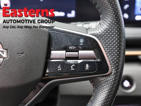 Used 2023 Nissan Ariya FWD image 15