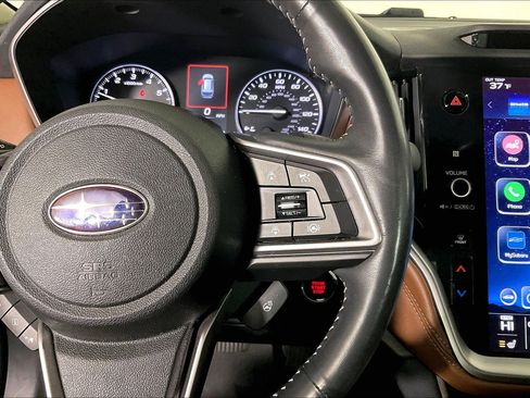 Used 2022 Subaru Outback Touring XT image 19