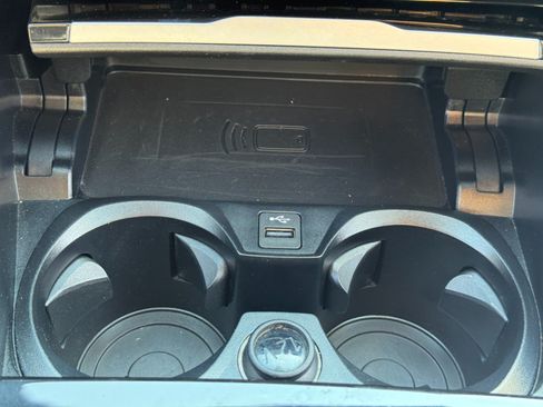 Used 2023 BMW i4 eDrive40 w/ Premium Package RWD image 28
