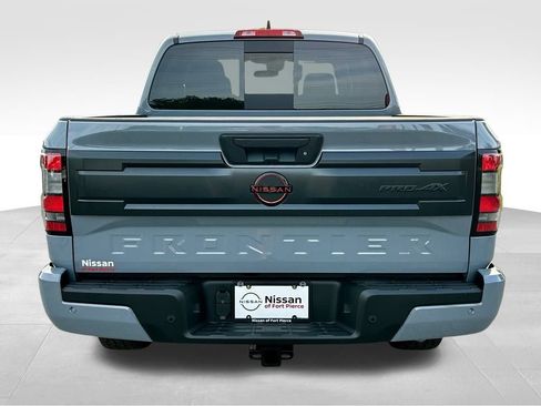 New 2025 Nissan Frontier PRO-4X w/ Pro Convenience Package image 5