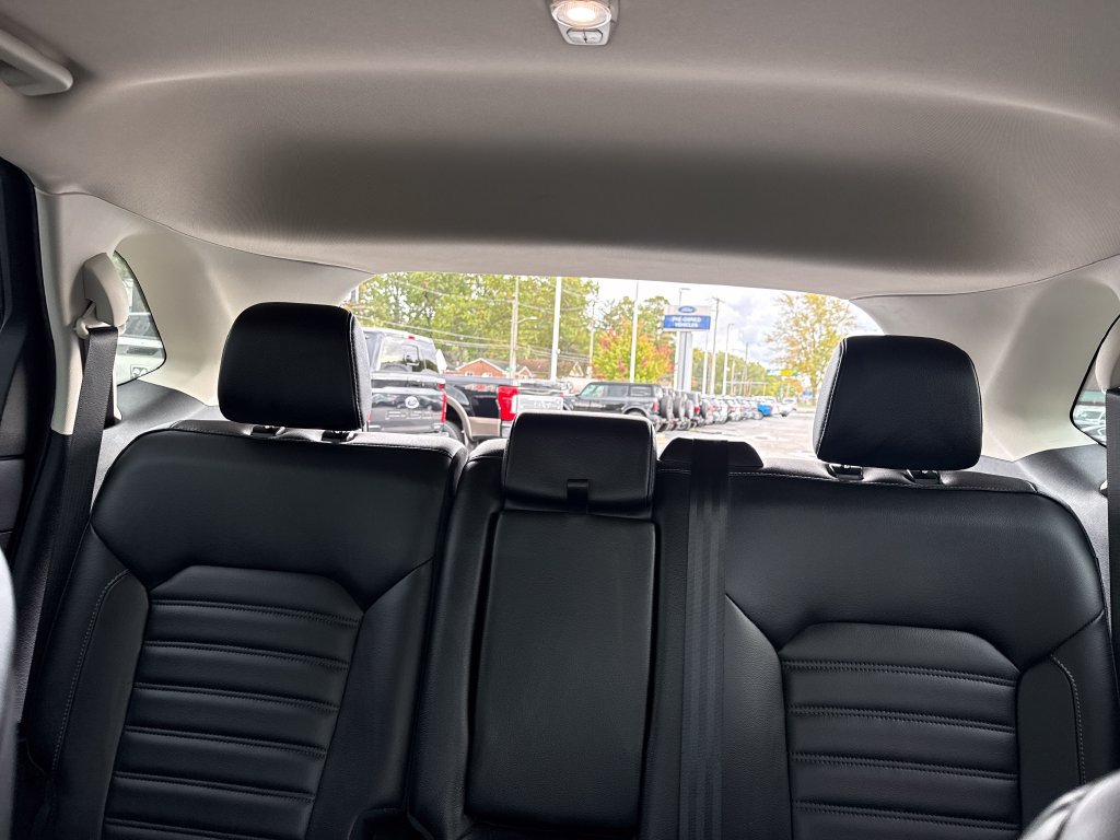 Used 2024 Ford Edge SEL w/ Convenience Package AWD/4WD image 38