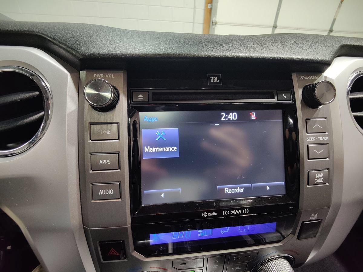 Used 2018 Toyota Tundra Limited w/ Limited Premium Package AWD/4WD image 44