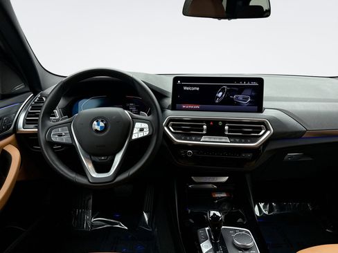 Used 2024 BMW X3 xDrive30i w/ Premium Package image 15
