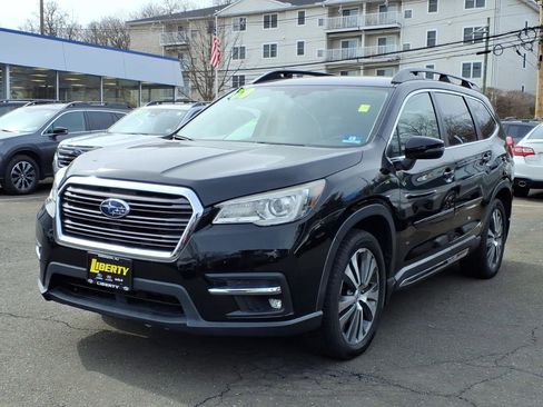 Used 2019 Subaru Ascent Limited image 3