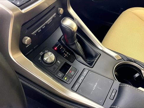 Used 2018 Lexus NX 300 FWD image 15