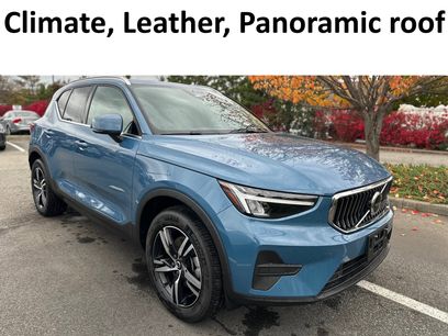 Certified 2025 Volvo XC40 B5 Core