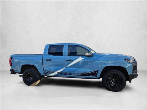 Certified 2025 Chevrolet Colorado W/T w/ WT Custom Package image 4