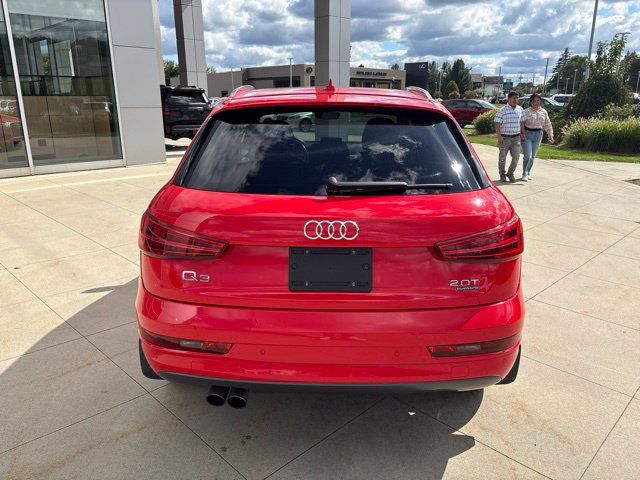 Used 2018 Audi Q3 2.0T Premium Plus w/ Premium Plus Package AWD/4WD image 6