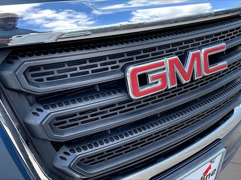 Used 2016 GMC Terrain SLE FWD image 30