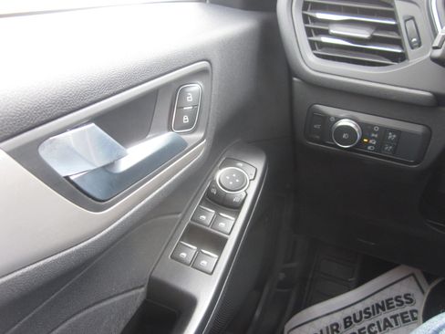 Used 2022 Ford Escape SEL AWD/4WD image 20