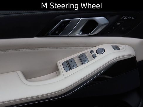 Used 2023 BMW X7 xDrive40i w/ M Sport Package image 27