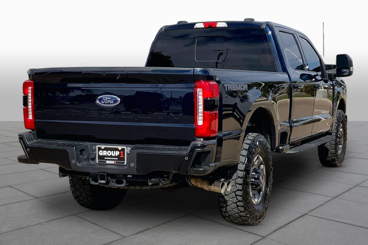 Certified 2024 Ford F250 Lariat w/ Lariat Ultimate Package AWD/4WD image 12