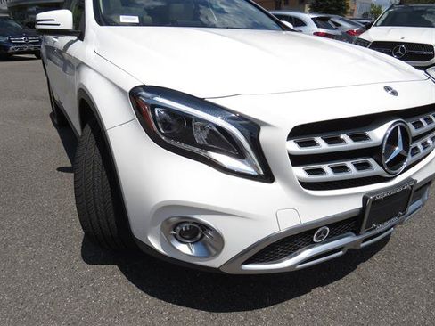 Certified 2020 Mercedes-Benz GLA 250 4MATIC image 27