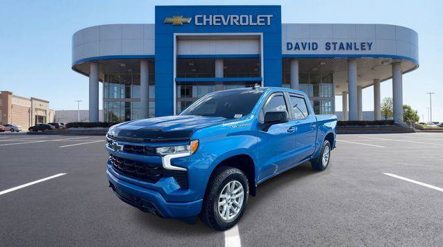 Used 2024 Chevrolet Silverado 1500 RST AWD/4WD image 1