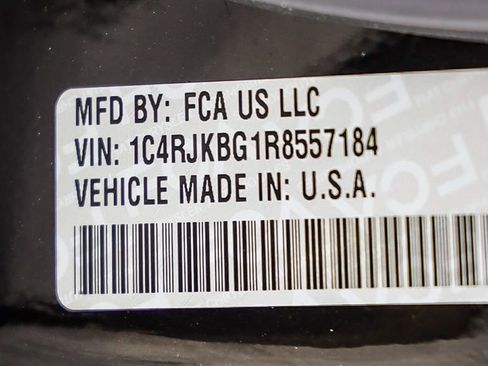 Certified 2024 Jeep Grand Cherokee L Limited w/ Luxury Tech Group II image 33