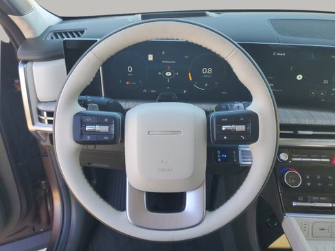 Used 2025 Hyundai Santa Fe Calligraphy FWD image 19