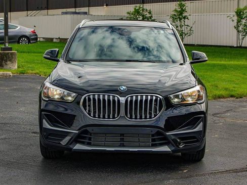 Used 2021 BMW X1 sDrive28i w/ Convenience Package FWD image 2