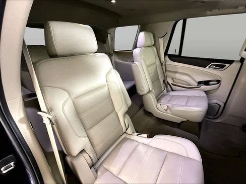 Certified 2020 GMC Yukon Denali w/ Denali Premium Package AWD/4WD image 19