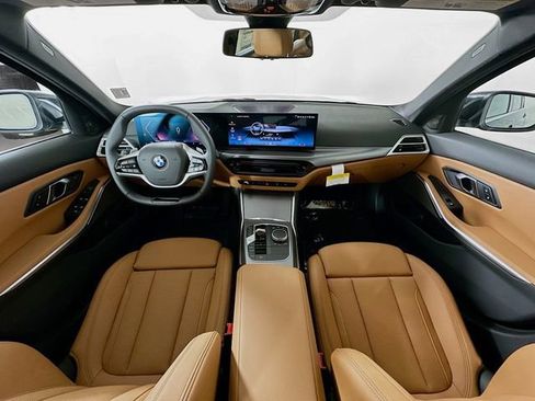 New 2026 BMW 330i xDrive Sedan w/ Convenience Package AWD/4WD image 27