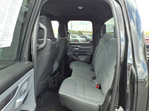 Used 2022 RAM 1500 Big Horn AWD/4WD image 11