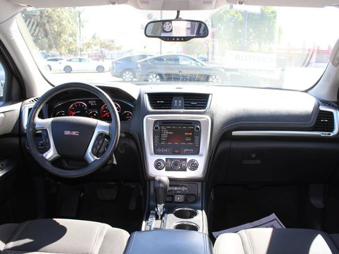 Used 2015 GMC Acadia SLE FWD image 22
