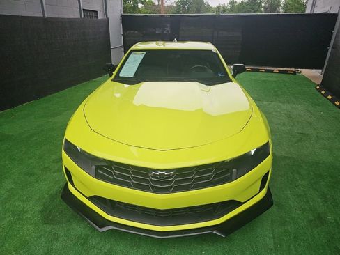 Used 2020 Chevrolet Camaro LT RWD image 11