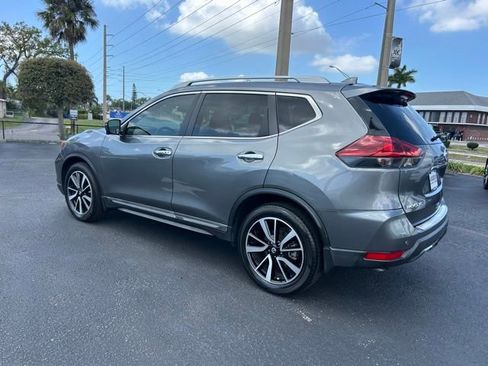 Used 2020 Nissan Rogue SL w/ Premium Package image 4