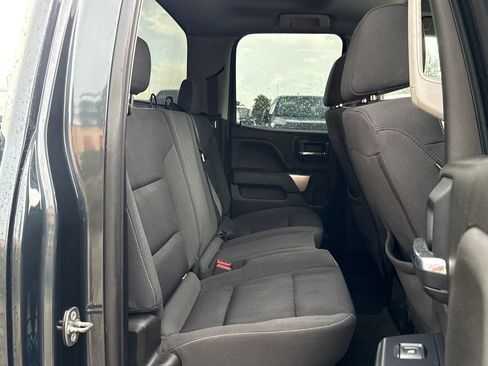 Used 2018 Chevrolet Silverado 1500 LT AWD/4WD image 23