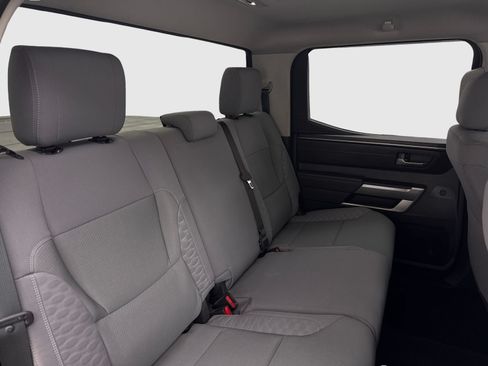 Used 2022 Toyota Tundra SR5 w/ Convenience Package RWD image 43