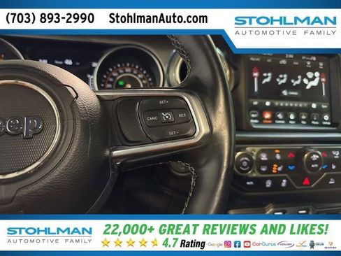 Used 2022 Jeep Wrangler Unlimited Sahara w/ Cold Weather Group image 17