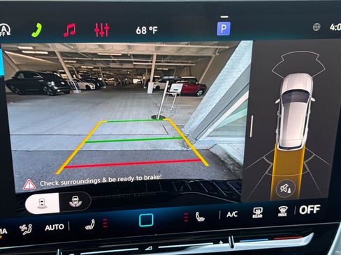 New 2026 Volkswagen Tiguan SE R-Line AWD/4WD image 18