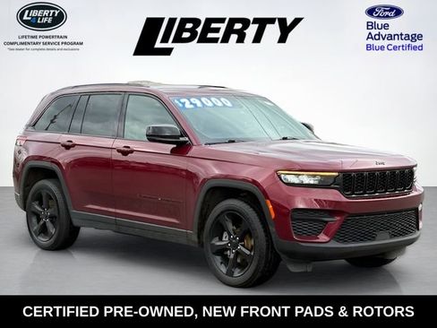 Used 2023 Jeep Grand Cherokee Altitude AWD/4WD image 1
