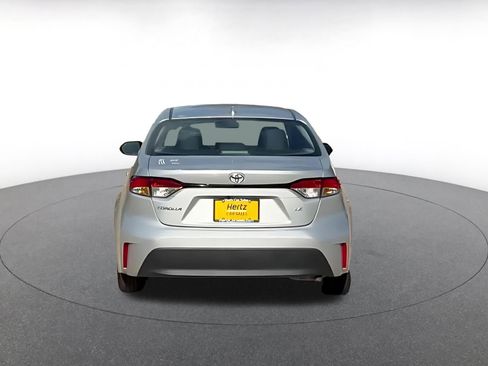 Used 2025 Toyota Corolla LE FWD image 12