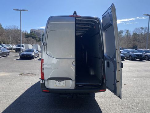 New 2025 Mercedes-Benz Sprinter 2500 image 14