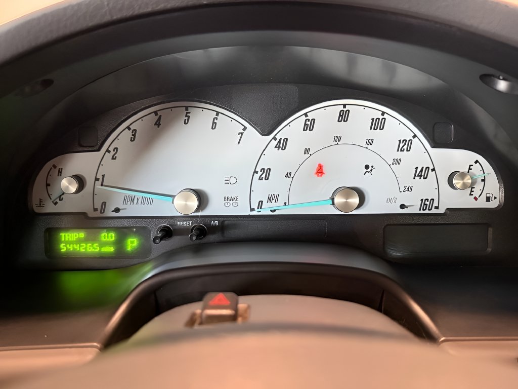 Used 2002 Ford Thunderbird RWD image 21