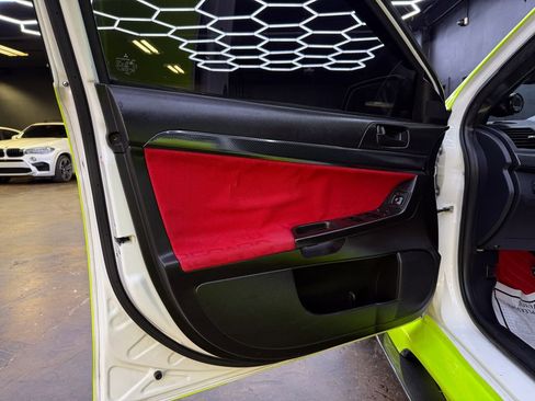 Used 2010 Mitsubishi Lancer Evolution SE image 12