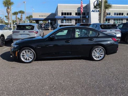 Used 2023 BMW 330e xDrive w/ Driving Assistance Package image 5