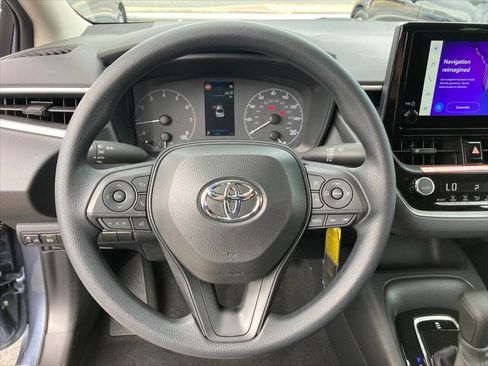 Certified 2025 Toyota Corolla LE FWD image 20