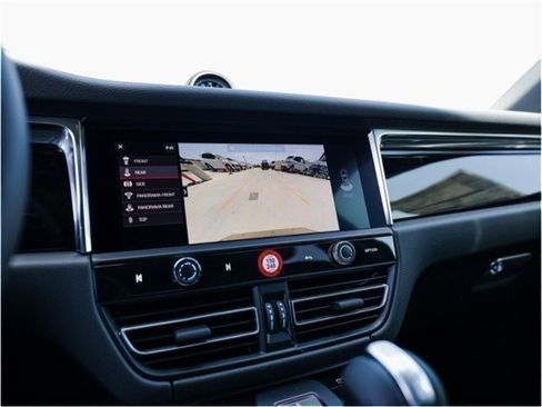 New 2025 Porsche Macan S image 19