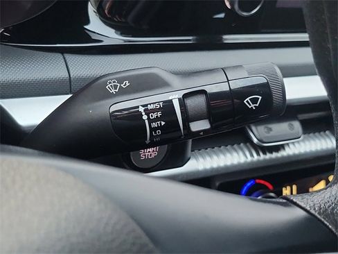 Used 2023 Kia K5 LXS image 15
