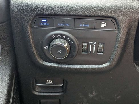 Used 2024 Jeep Grand Cherokee Limited 4xe AWD/4WD image 22