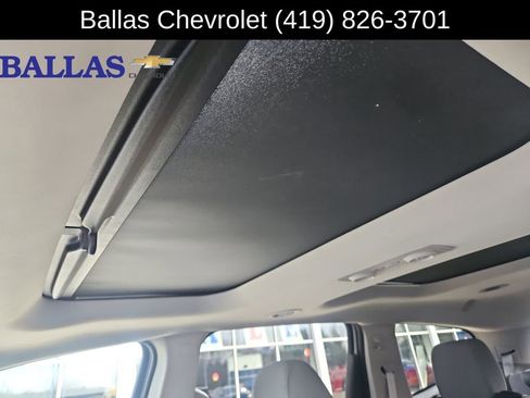 Used 2011 Chevrolet Traverse LT w/ All-Star Package image 17