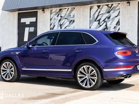 Used 2023 Bentley Bentayga image 10