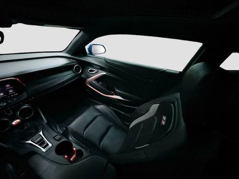 Used 2019 Chevrolet Camaro SS RWD image 24
